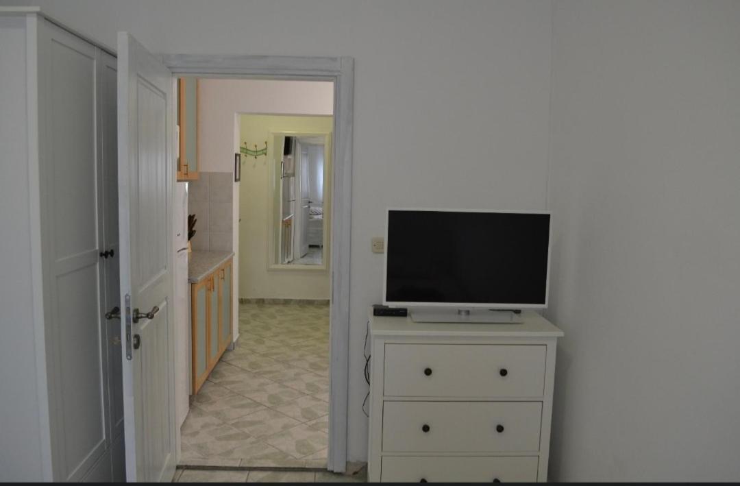Apartment Lora باغ المظهر الخارجي الصورة